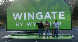sign company Nashville Knoxville Atlanta Huntsville, Birmingham Chattanooga Manufacturing Installation Service Maintenance Custom Signs LED Pylon